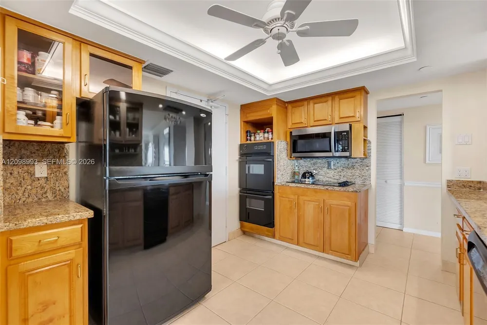 3200 Port Royale Dr N, Fort Lauderdale, FL 33308