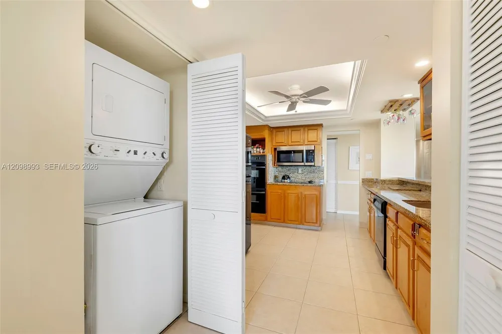 3200 Port Royale Dr N, Fort Lauderdale, FL 33308