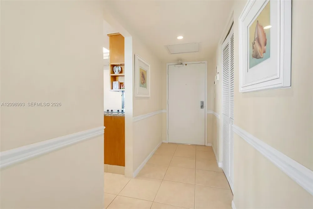 3200 Port Royale Dr N, Fort Lauderdale, FL 33308