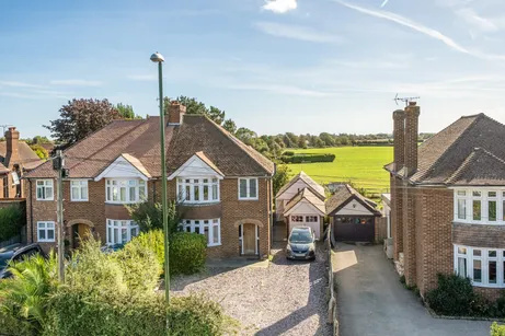 Birdham Road, Chichester, PO19