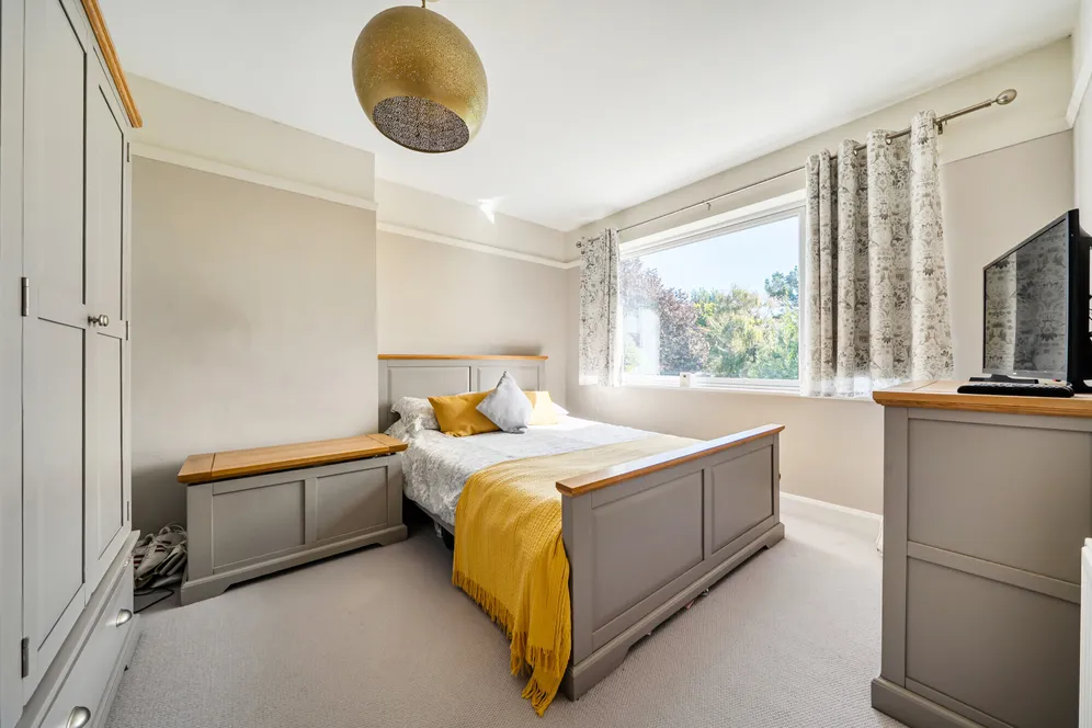 Birdham Road, Chichester, PO19 photo 5