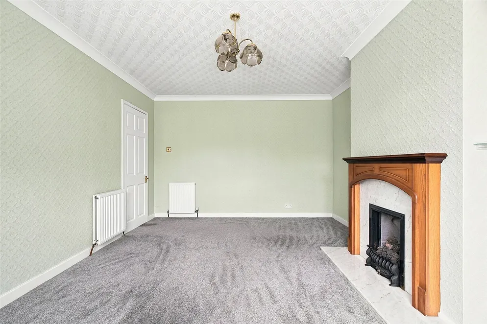Property carousel item 10