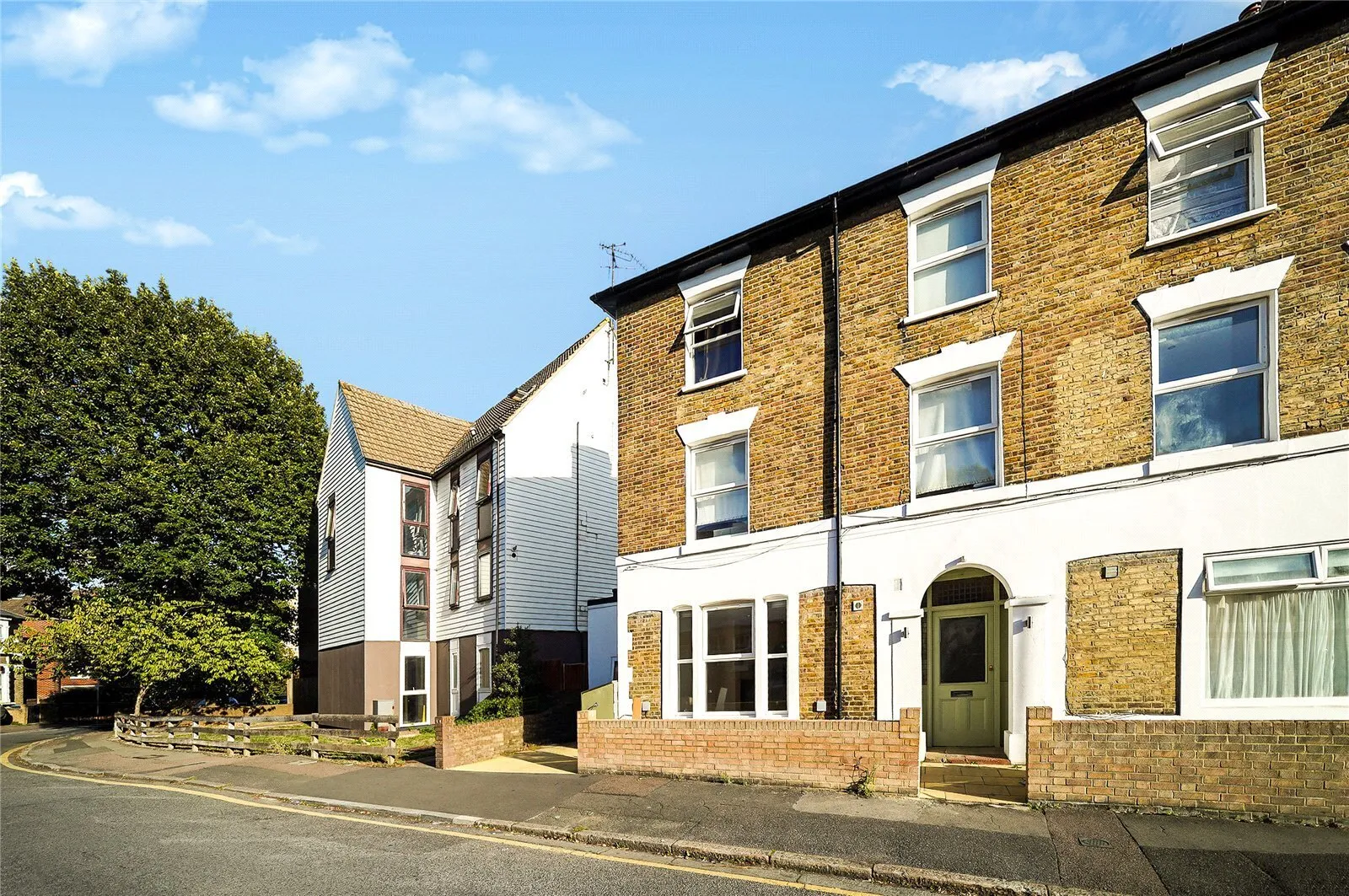 Pellatt Grove, Wood Green, London, N22