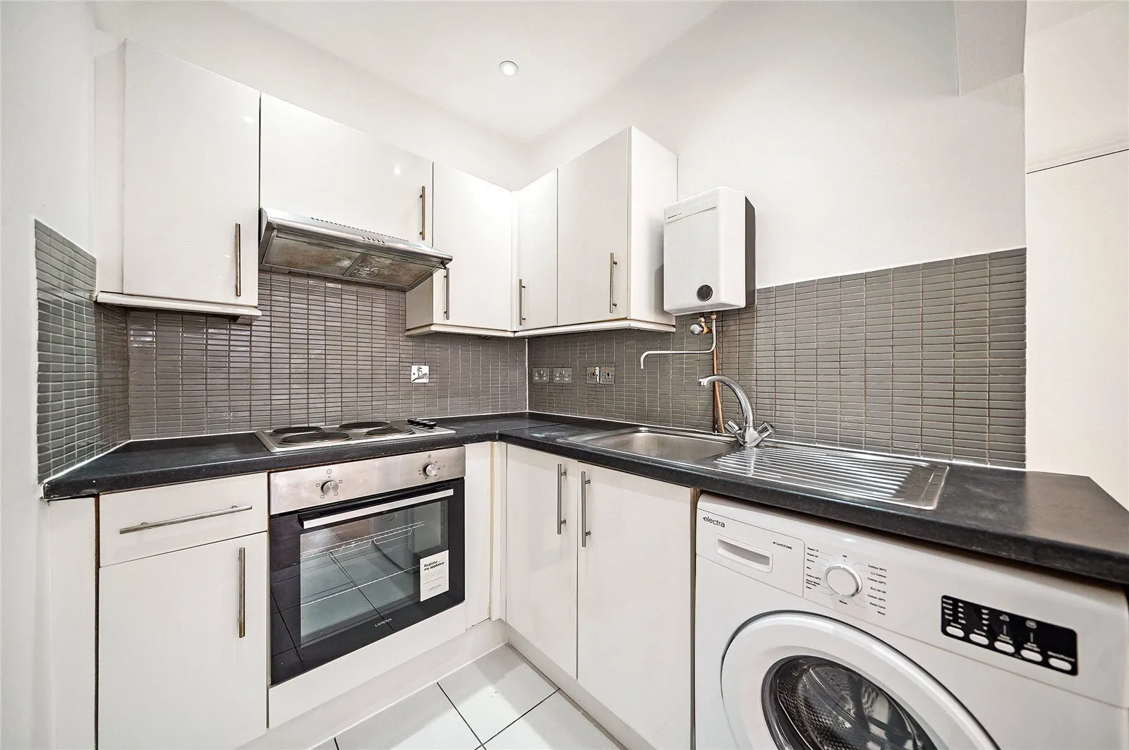 Pellatt Grove, Wood Green, London, N22