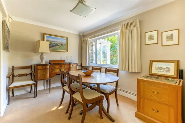 Elmleigh, Midhurst, GU29 photo 4