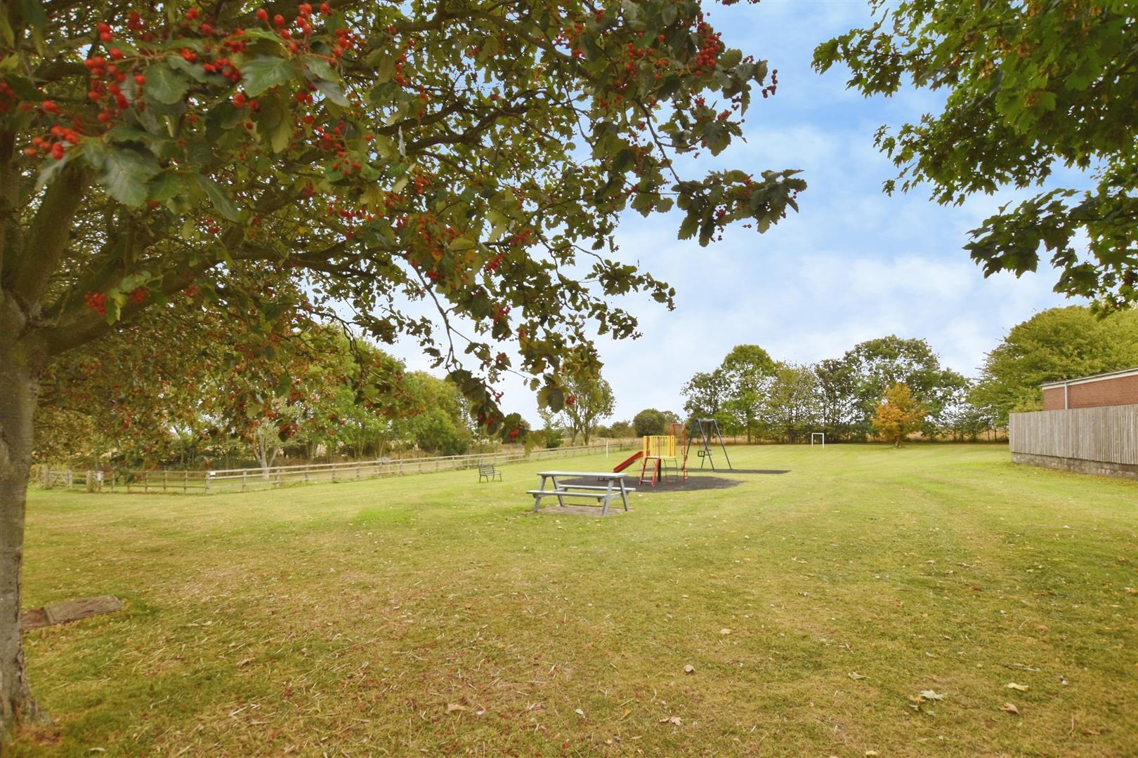 Eastfield Road, Keyingham, Hull Image 4