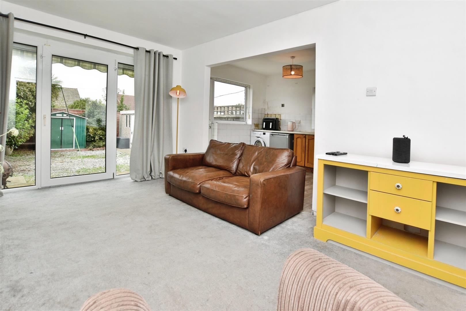 Eastfield Road, Keyingham, Hull Image 6