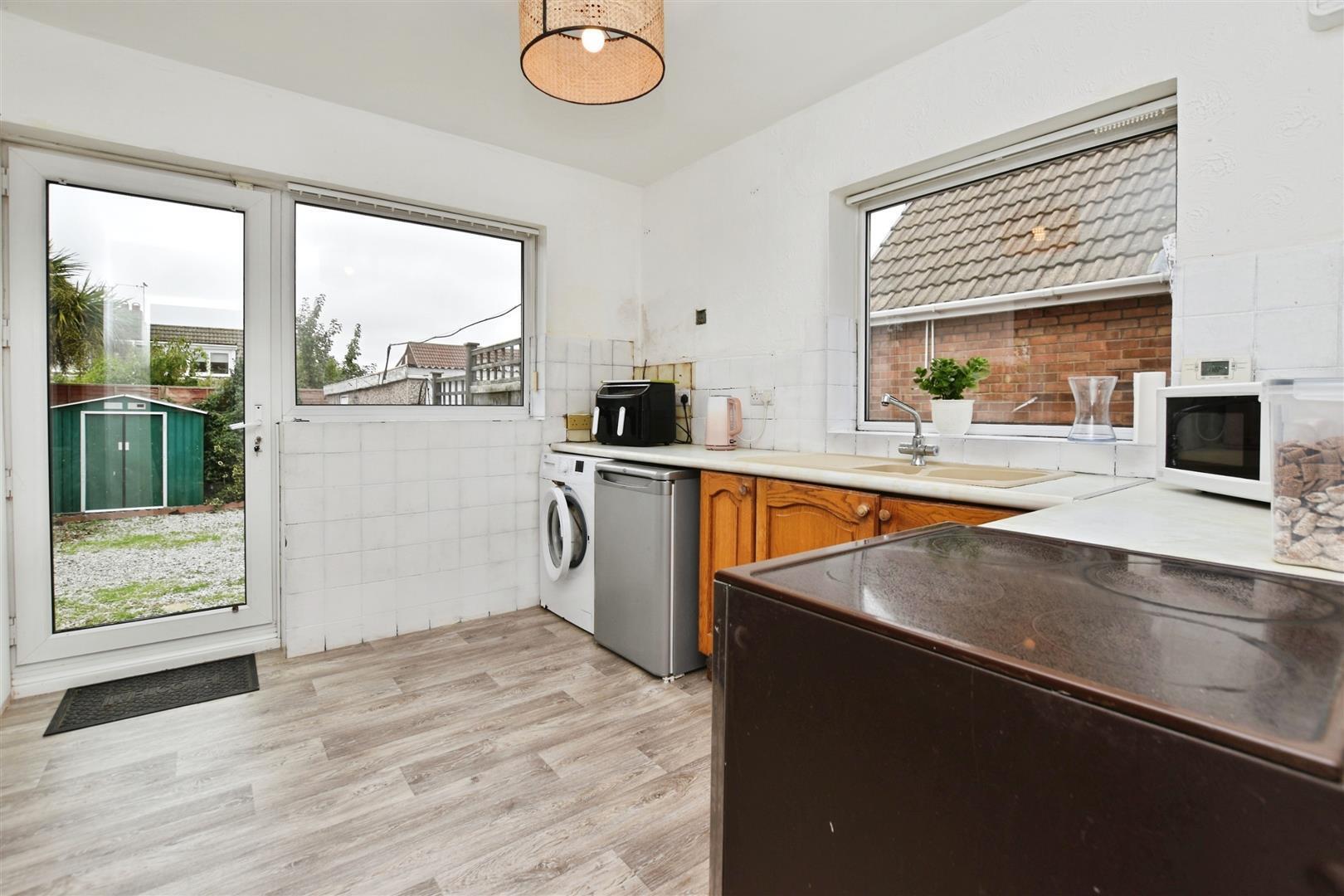 Eastfield Road, Keyingham, Hull Image 11
