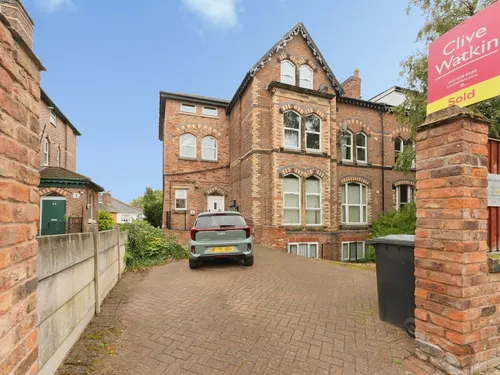 Shrewsbury Road, Oxton, Prentonphoto
