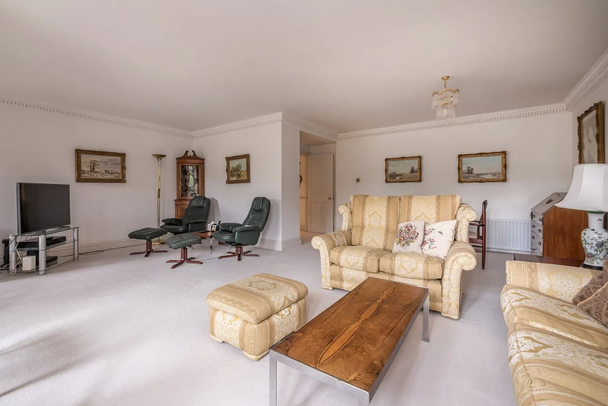Clevedon Road, Twickenham, TW1 photo 6