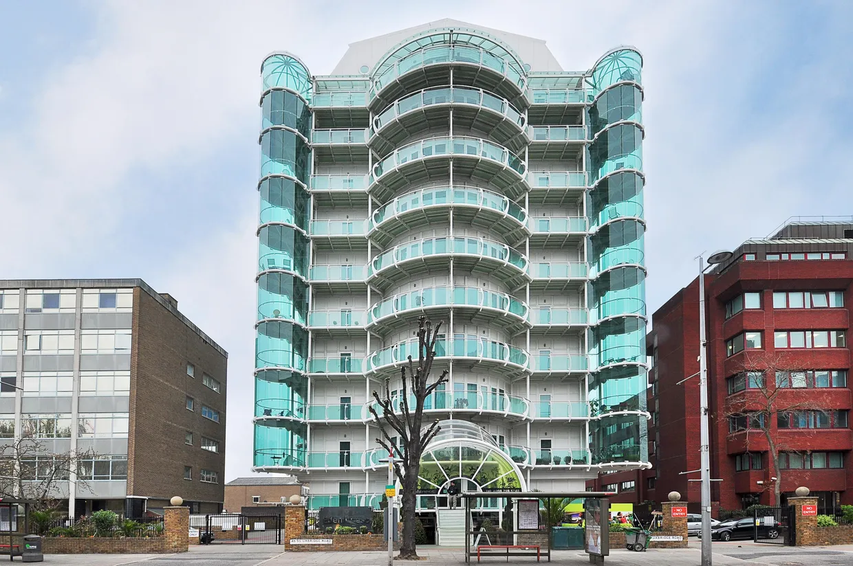 Uxbridge Road London W5 photo 1