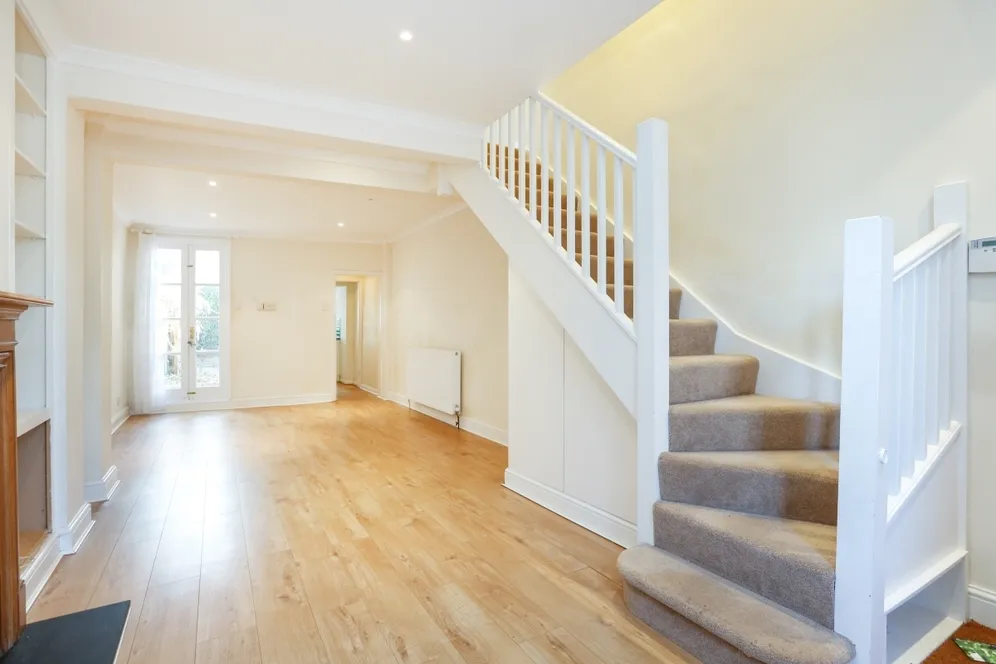 Sandycombe Road, Richmond TW9 photo 3