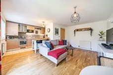 Stane Grove London SW9 photo 6