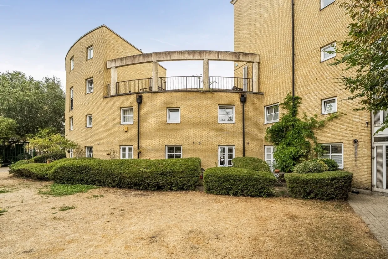 Princes Court, Rotherhithe, SE16 photo 7