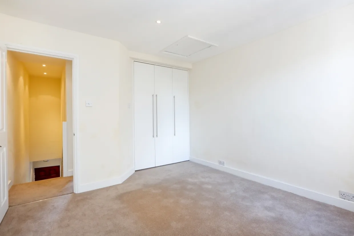 Sandycombe Road, Richmond TW9 photo 9