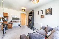 Stane Grove London SW9 photo 4