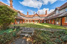 Clarence Road Harpenden AL5 photo 1