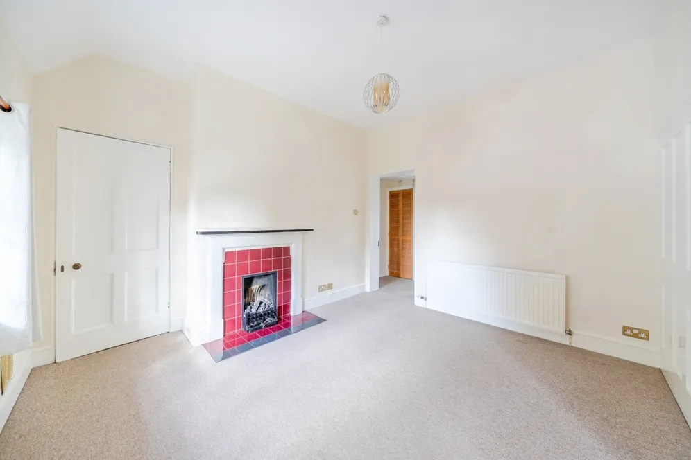 Clarence Road Harpenden AL5 photo 2