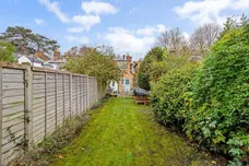 Camden Place Bourne End SL8 photo 11