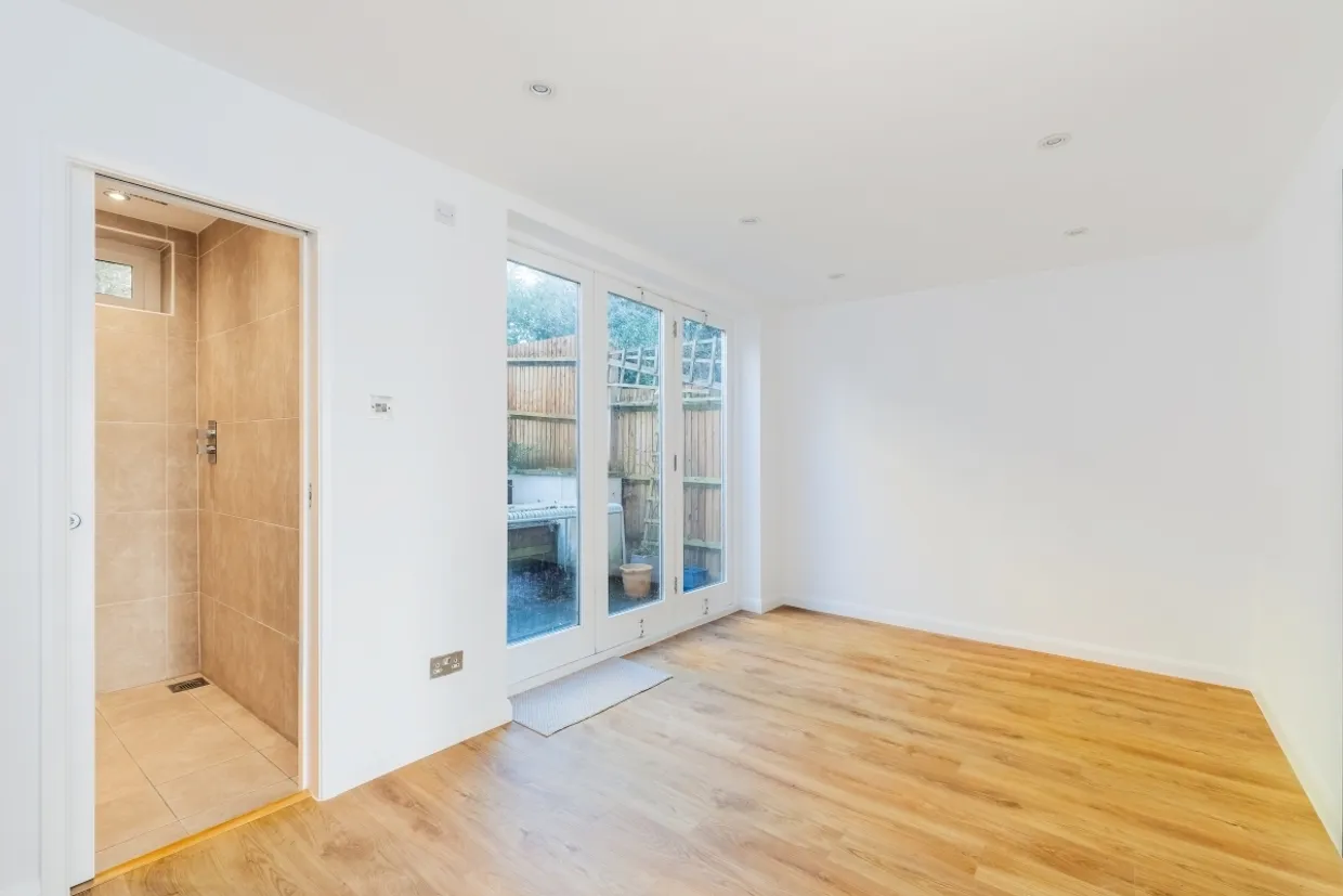 Shearman Road London SE3 photo 13