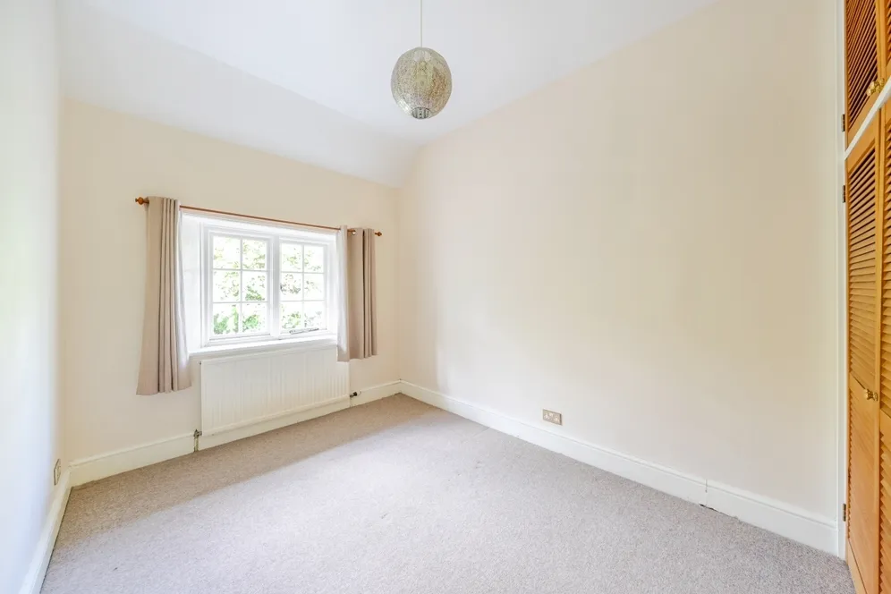 Clarence Road Harpenden AL5 photo 5