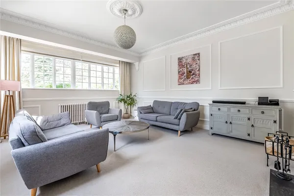 The Ridge, Woldingham, CR3 photo 11