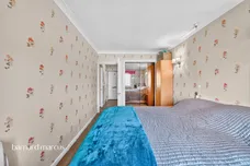 Friern Watch Avenue, London
