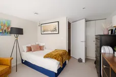 Hornsey Road, London, N7 photo 8