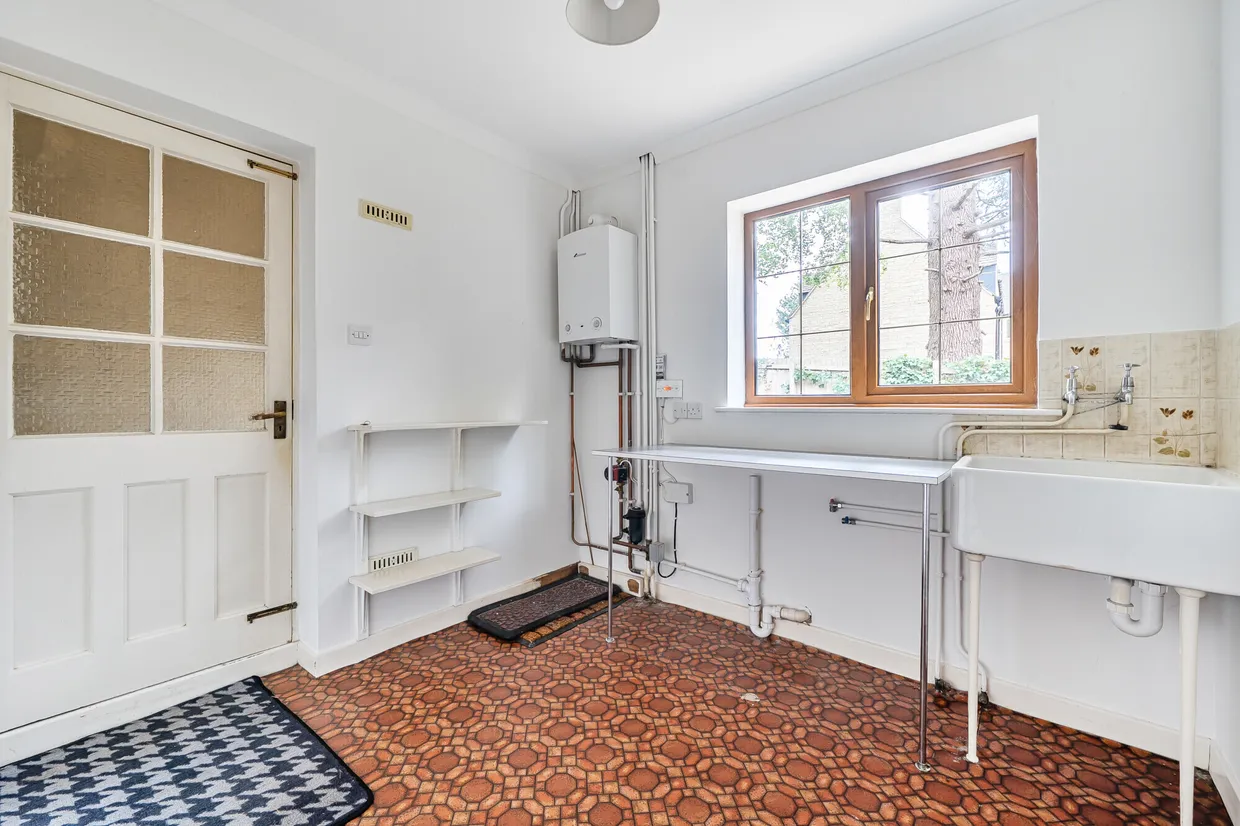 Stratton, Cirencester, GL7 photo 10
