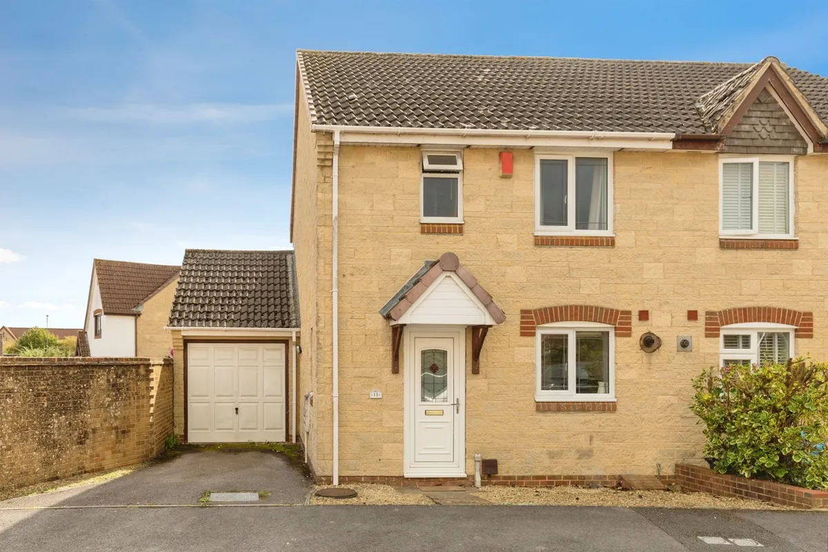 Heritage Close, Peasedown St. John, Bath