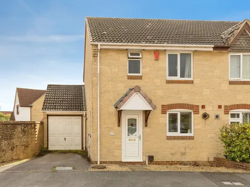 Heritage Close, Peasedown St. John, Bathphoto