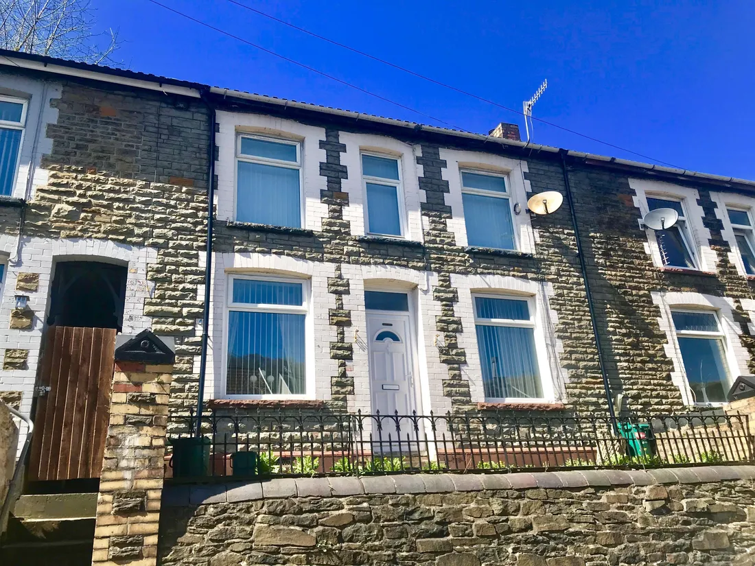 Property photo 1