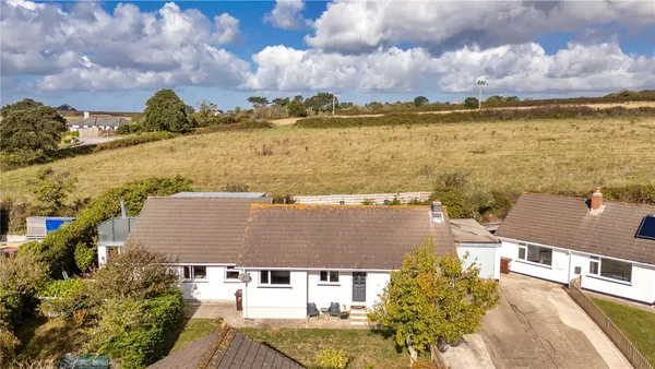 Pen Brea Close, St. Mawes, TR2 photo 2