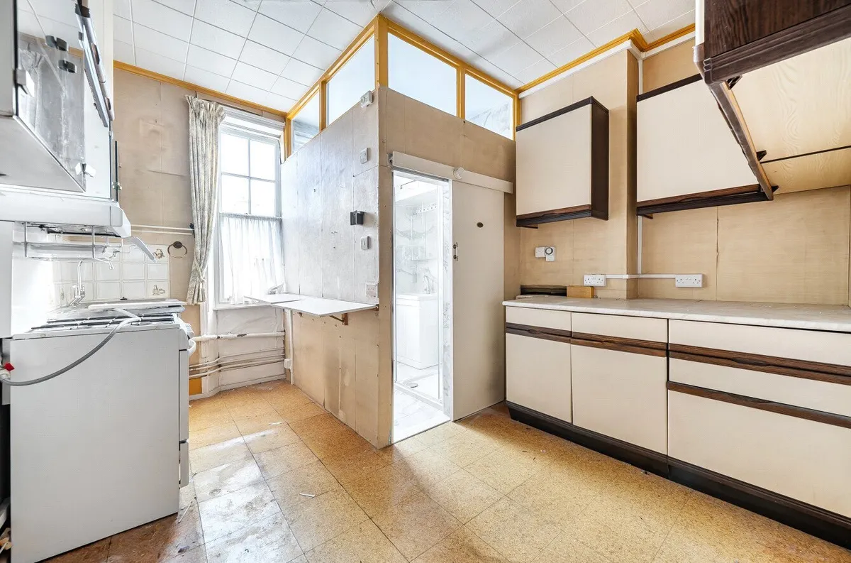 Warwick Chambers, Pater Street, London, W8