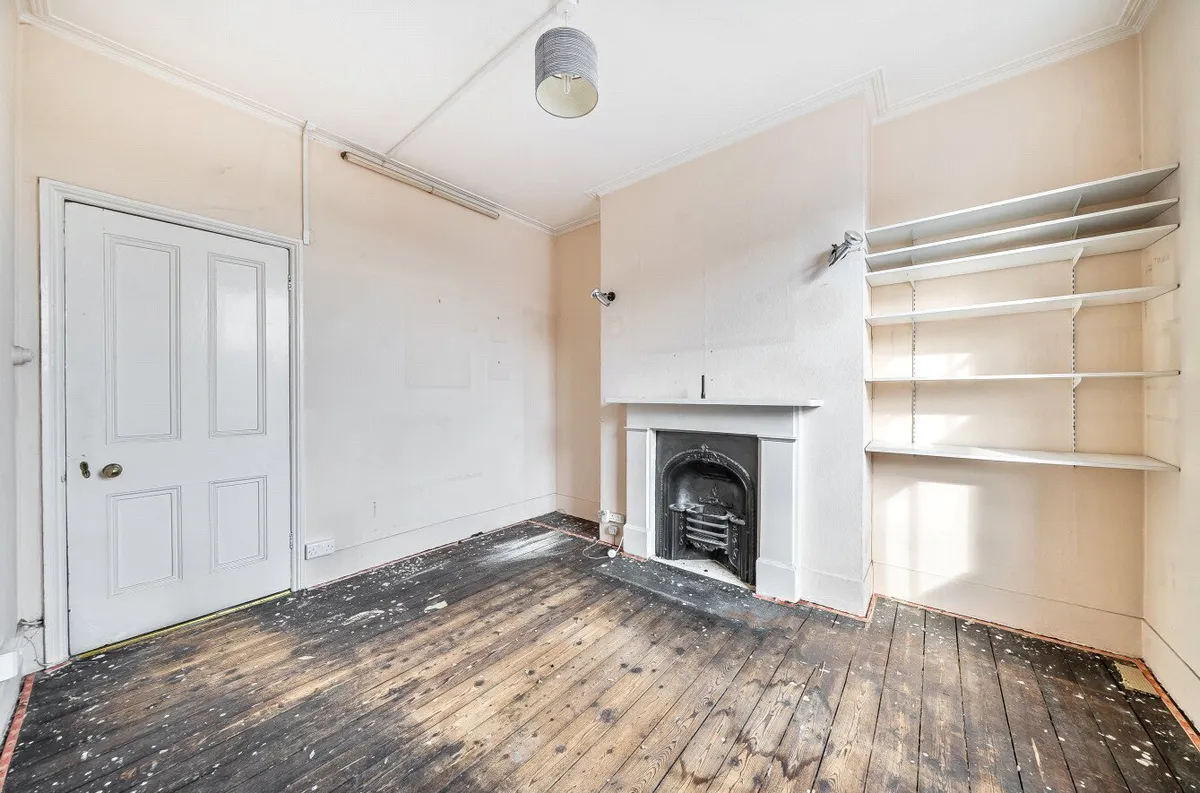 Warwick Chambers, Pater Street, London, W8