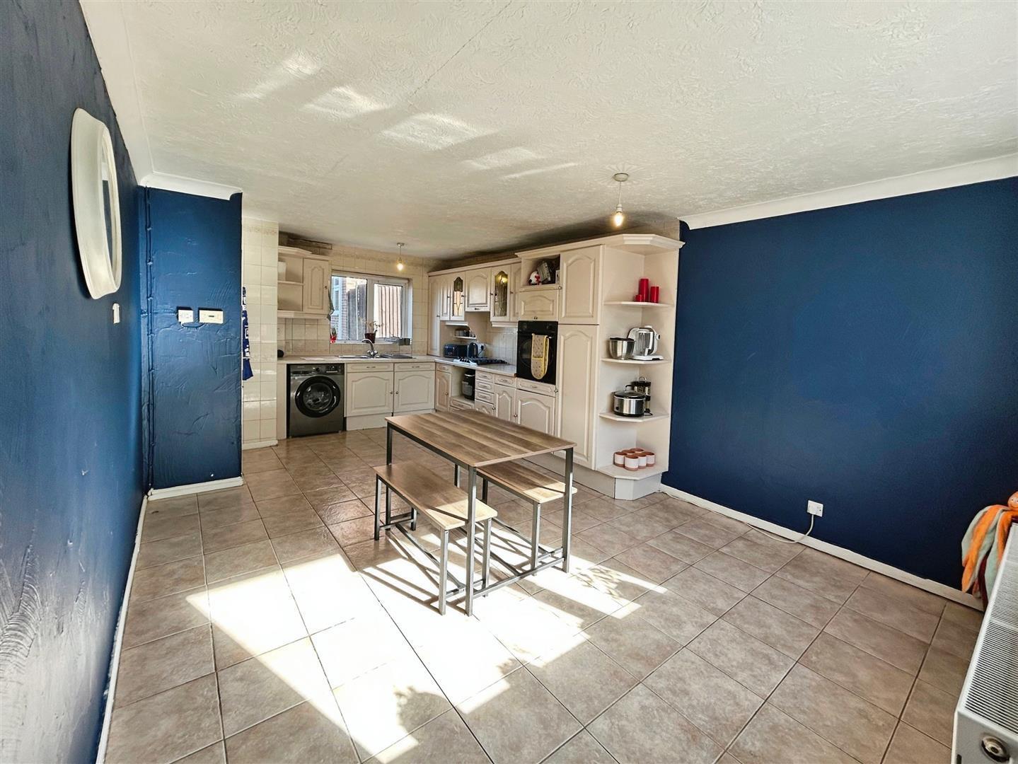 Edward Street, Hartshorne, DE11 7HG Image 5
