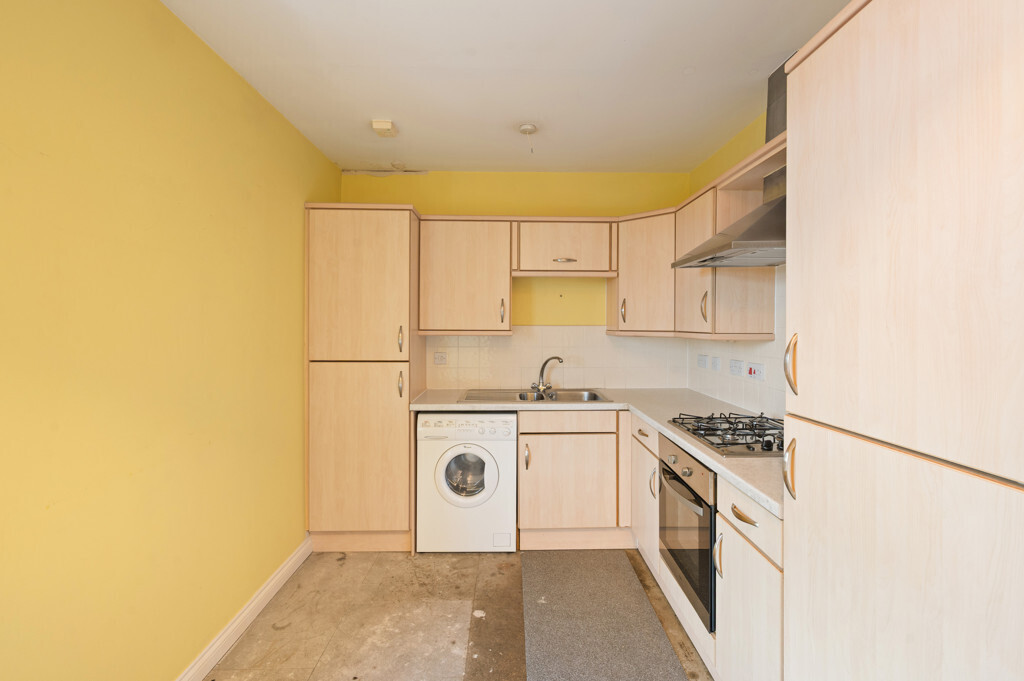4 (Flat 3) Kingsknowe Park, Kingsknowe, Edinburgh, EH14 2JQ Image 7