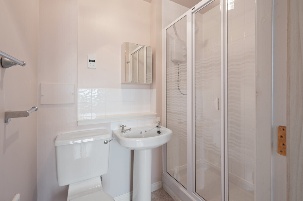 4 (Flat 3) Kingsknowe Park, Kingsknowe, Edinburgh, EH14 2JQ Image 14