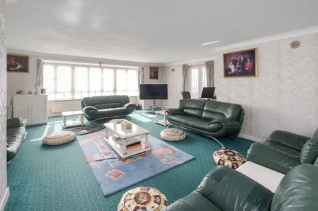 Admiral Walk, London, W9