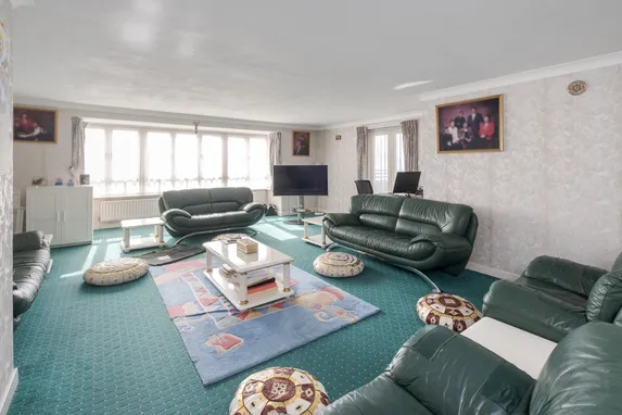Admiral Walk, London, W9