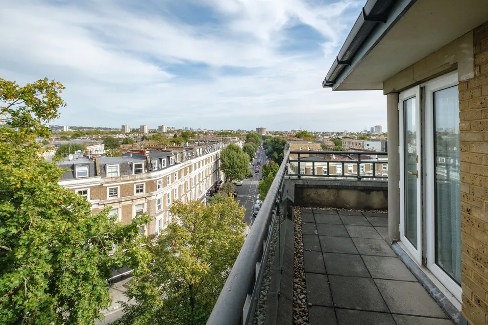 Admiral Walk, London, W9 photo 2