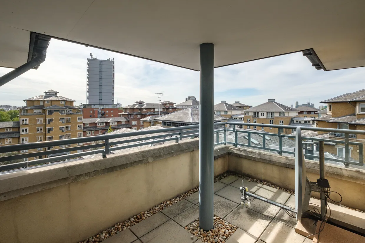 Admiral Walk, London, W9 photo 12