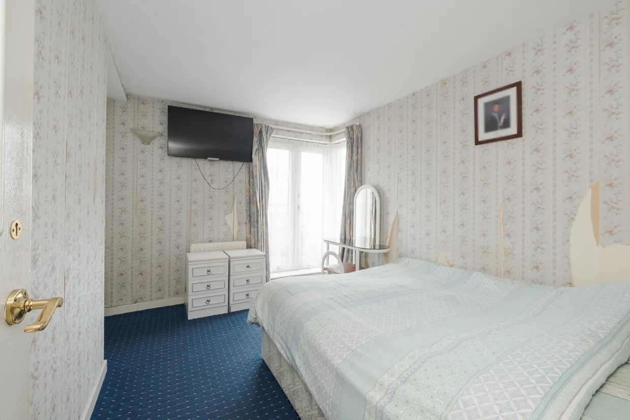 Admiral Walk, London, W9 photo 15