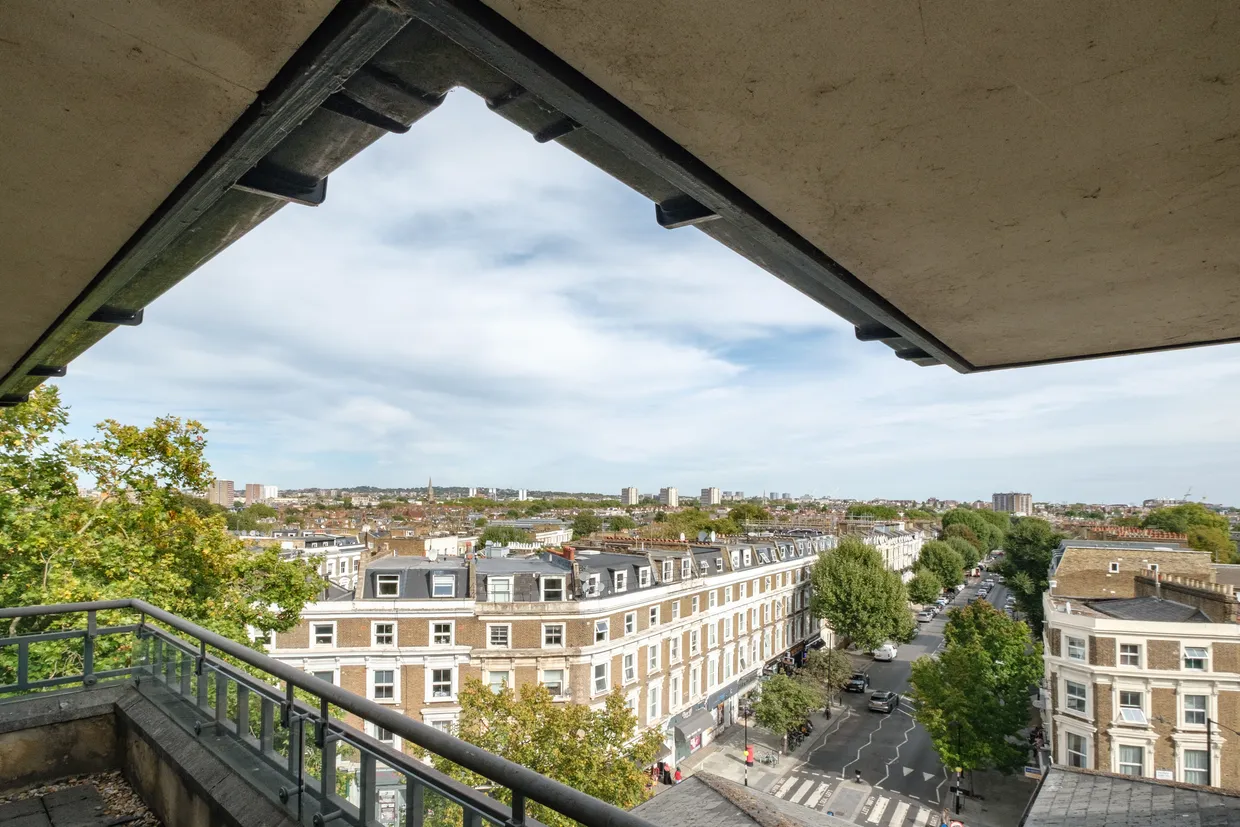 Admiral Walk, London, W9 photo 18