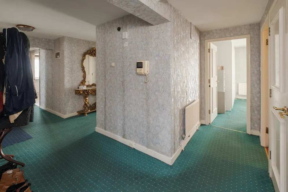 Admiral Walk, London, W9 photo 19