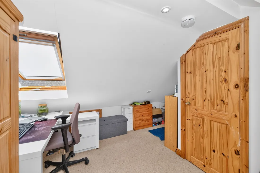 Property photo 28