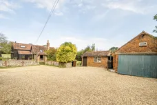 Hoe Street, Hambledon, PO7 photo 9