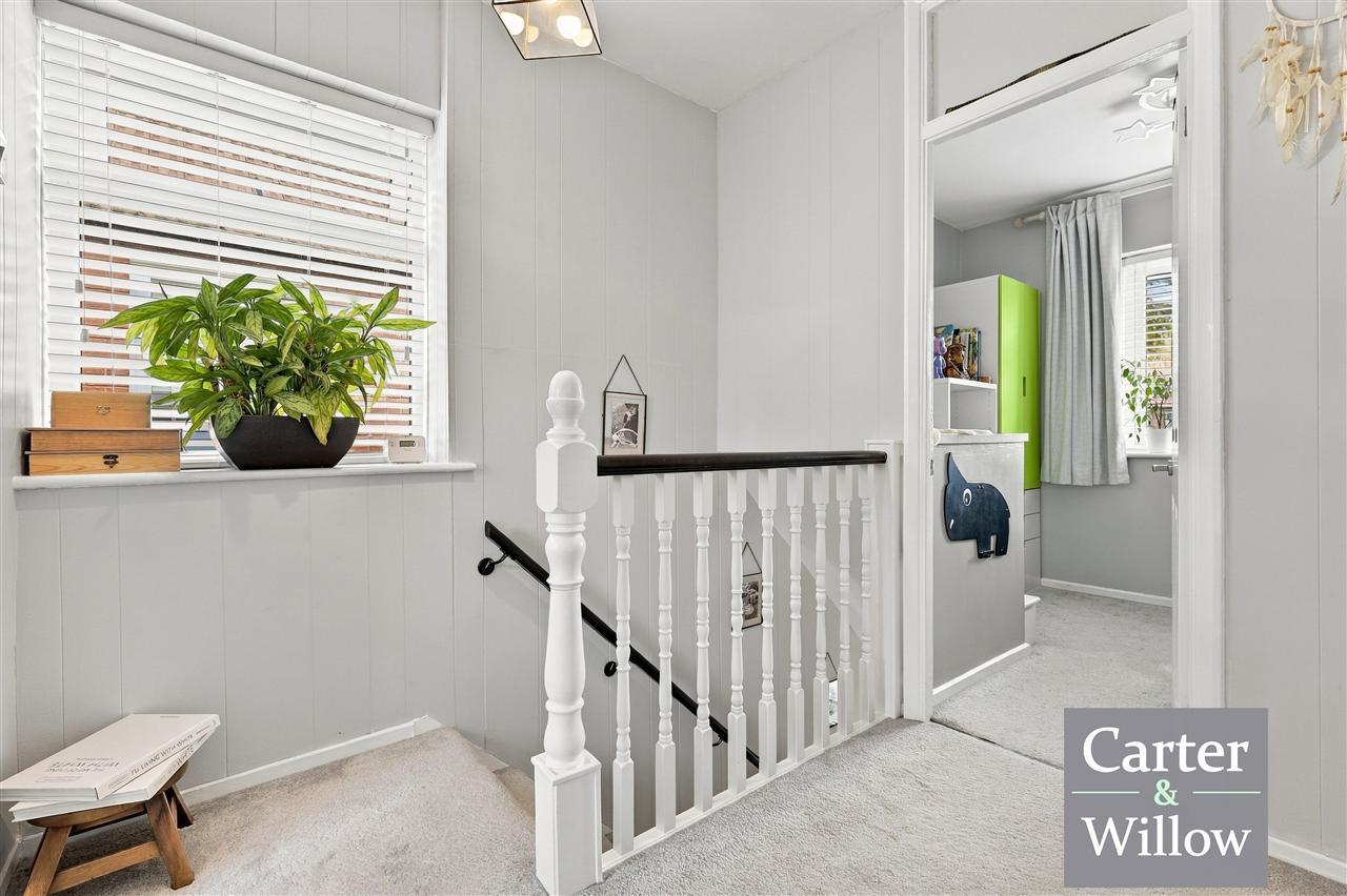 Marston Avenue, Essex Image 14