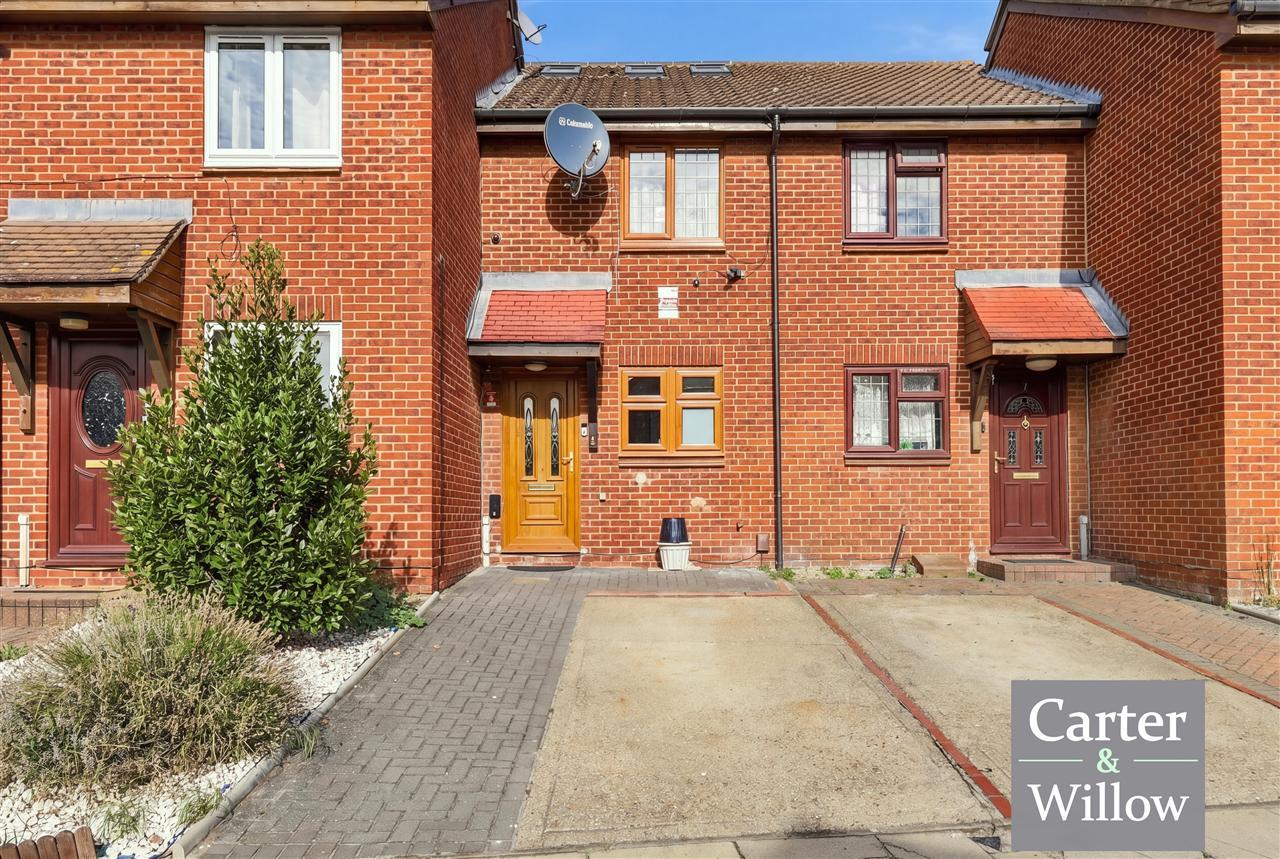 Joyners Close, Essex Image 1