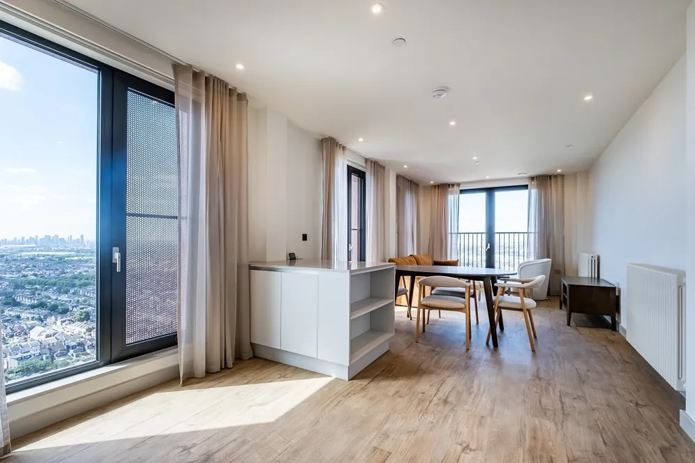 The Eades, 11 Selborne Road London E17 photo 4